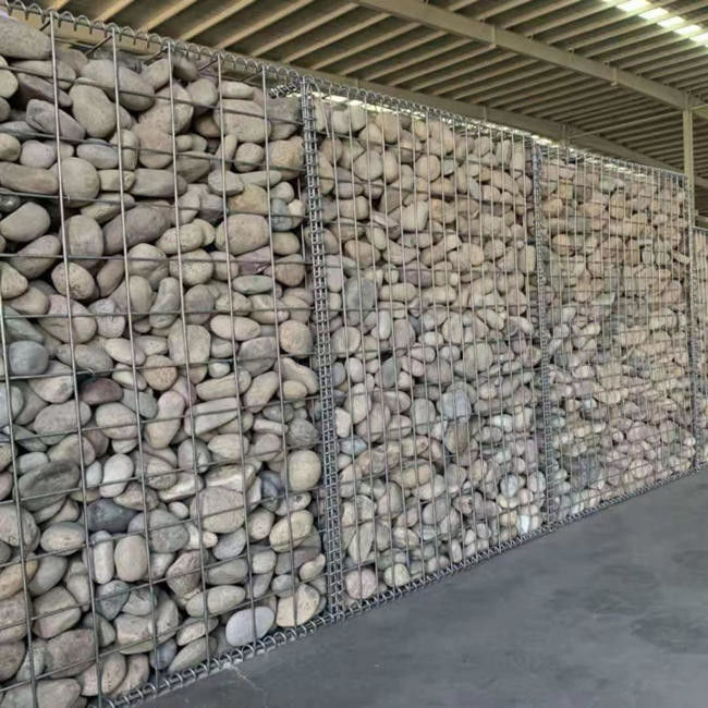 Les biens 4.5mm Gabion ont soudé le fil Mesh Hot Dipped Galvanized Iron 1