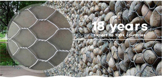Le PVC a enduit 2.0mm Gabion Mesh Basket tissage hexagonal de trou de 9 x de 11cm 0