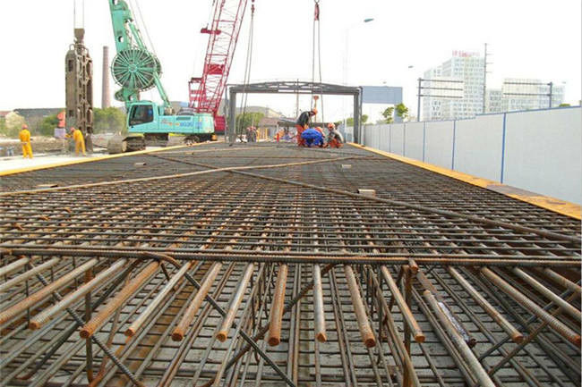 La mesure lourde renfort concret de CS de 3mm à de 16mm a soudé le fil Mesh Rough Edge 1