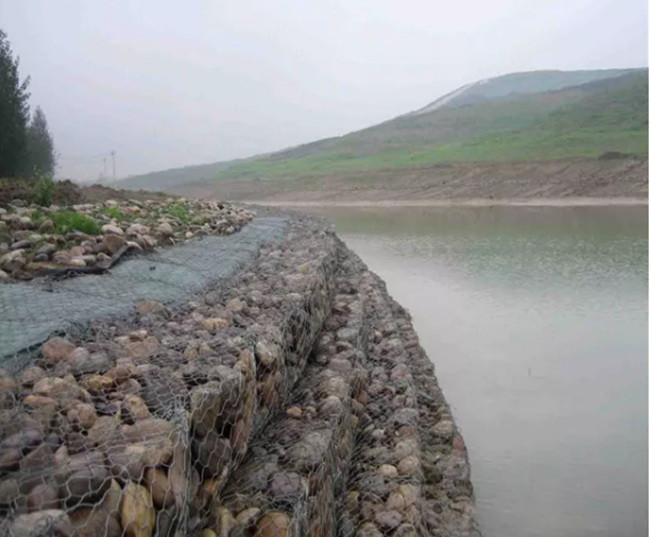 Galfan renforcé Gabion Mesh Box For Earth Retention et protection de pente raide 3