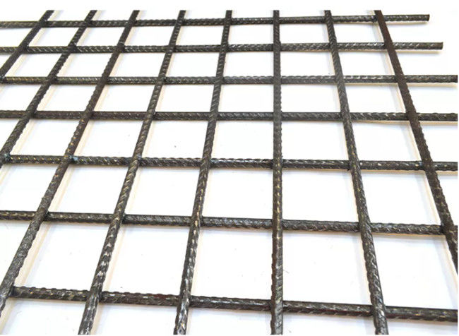 le renfort de béton de perforation rectangulaire de 2.15x5.0m a soudé le fil Mesh Fabric For Bridge Construction 0